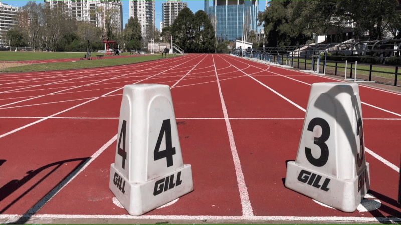 La pista principal de atletismo.