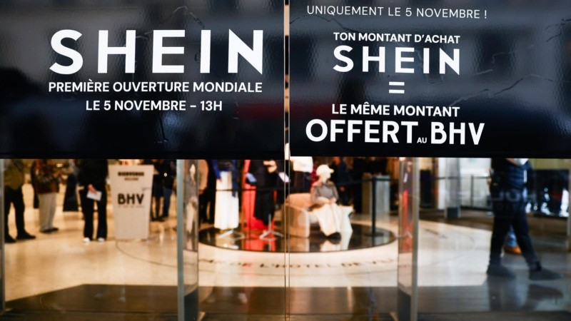 Shein abrió esta semana su primera tienda física en París.