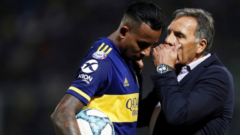 “Le quiero dedicar este título al profe Russo, que en paz descanse