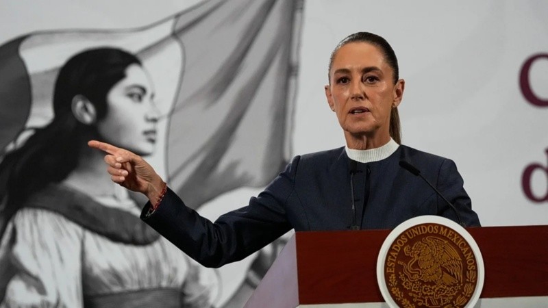 La presidenta de México fue declarada persona non grata en Perú