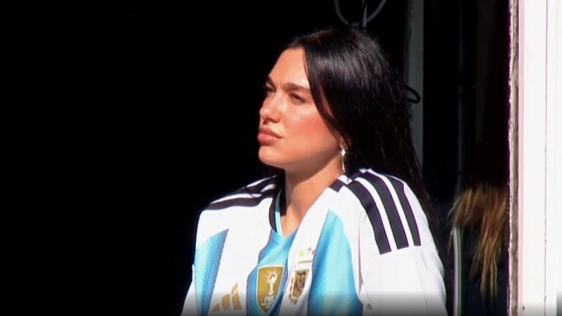 La cantante británica está en Buenos Aires con su gira y no se quiso perder el partido.