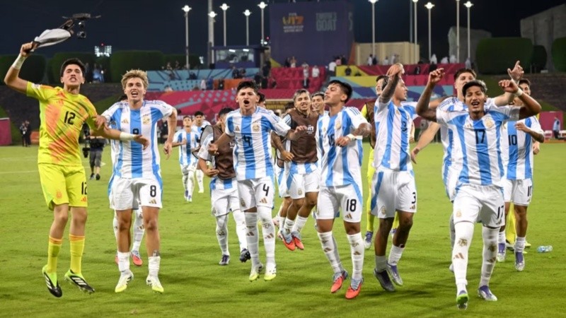 Los pibes argentinos llegan entonados a la segunda ronda.