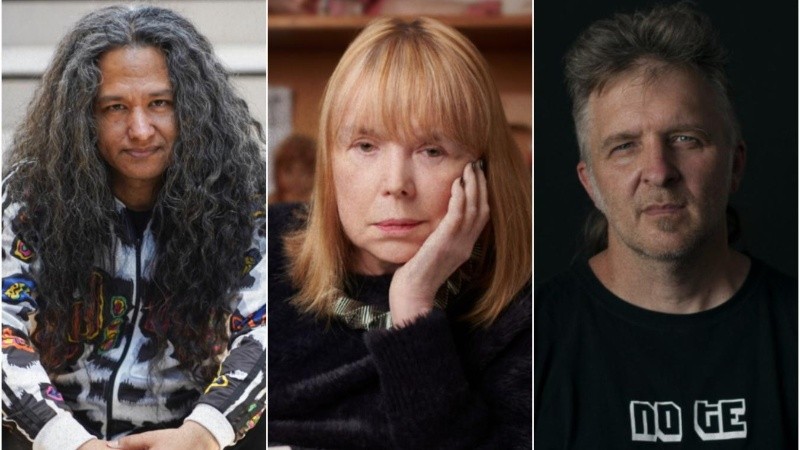 Los poetas Walter Lezcano y Gabriel Reches, y la poeta María Moreno (centro).