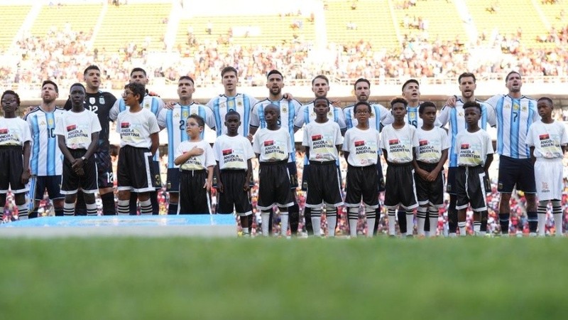 El equipo argentino que jugó ante Angola