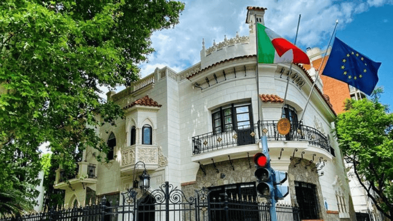 Este proyecto es impulsado por el Ministerio de Asuntos Exteriores y Cooperación Internacional de Italia, en coordinación con otros organismos gubernamentales del país.