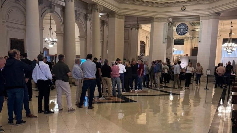 En la interna presidencia en la Bolsa hubo menos votantes que en el anterior comicio, de 2009