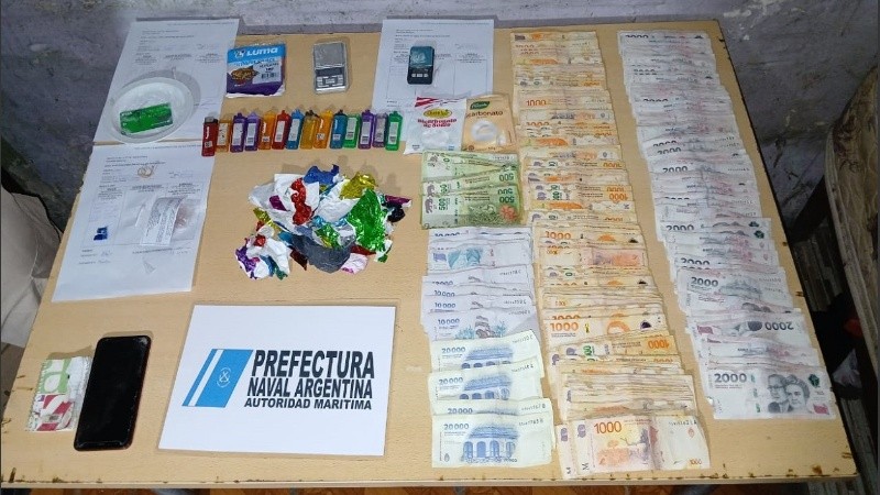 En el operativo secuestraron cocaína y marihuana.