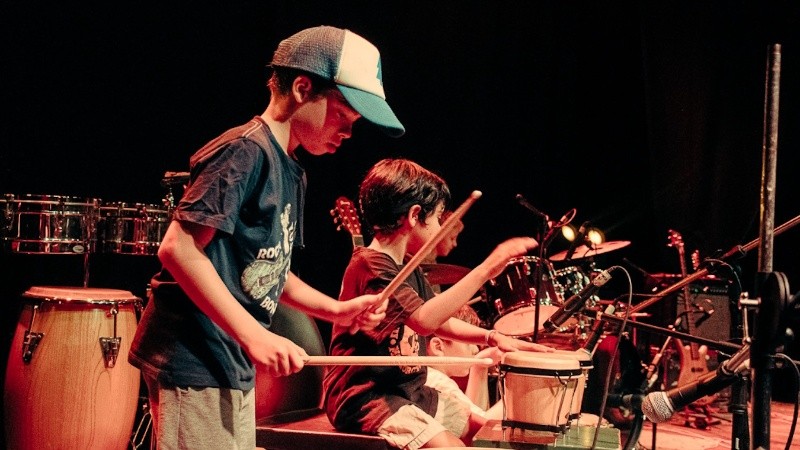 Unos cien alumnas y alumnos asisten al Centro Cultural Croci.