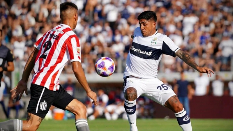 El Pincha y el Lobo buscan su pase a la final, donde espera Racing.