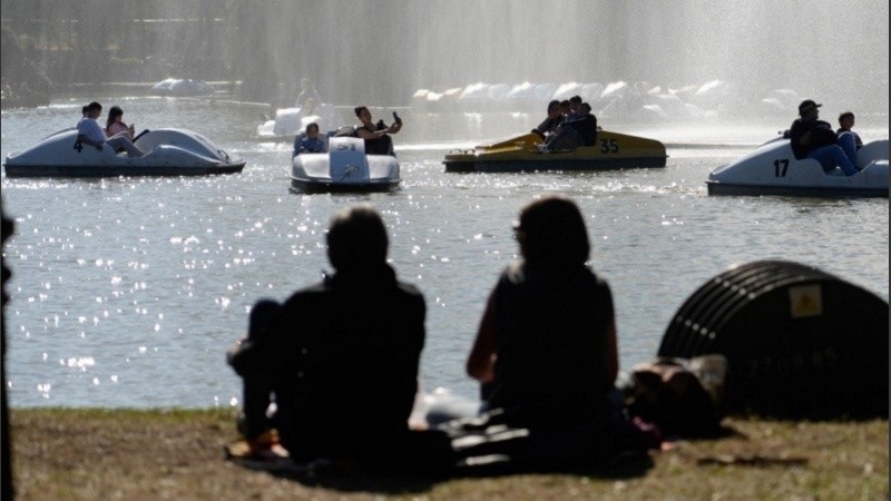 Calor aunque se sentirá mucho más hacia el fin de semana.