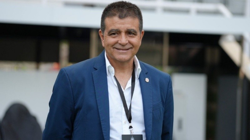 Claudio Vivas, a los 57 años, quiere volver a Newell's para ser el director general de fútbol.