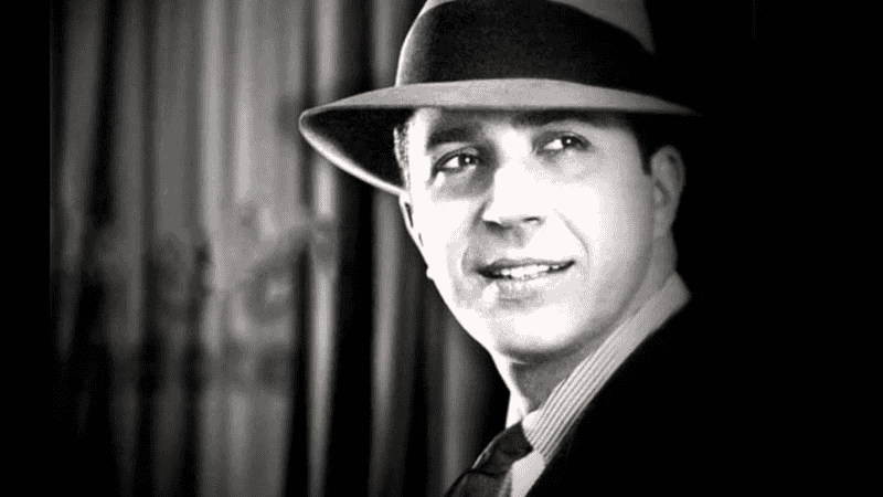 En el año 2003, la Unesco registró la voz de Gardel en el programa Memoria del Mundo.