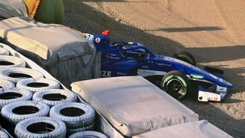 Doohan impactó el auto tres veces en la misma curva.