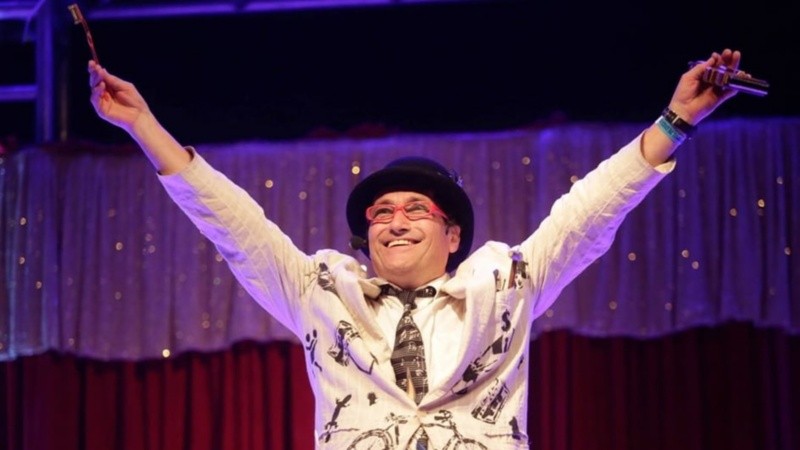 Salvador Trapani en escena.