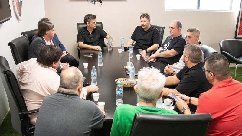 Ignacio Boero, nuevo presidente de Newell's recibió a las listas opositoras este martes en el Coloso.