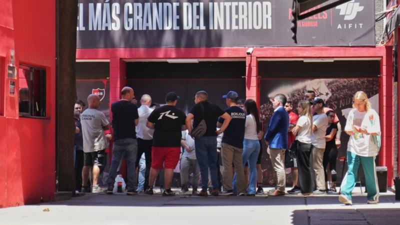 Durante todo el año hubo reclamos y movilizaciones de los trabajadores en el club por la deuda salarial.