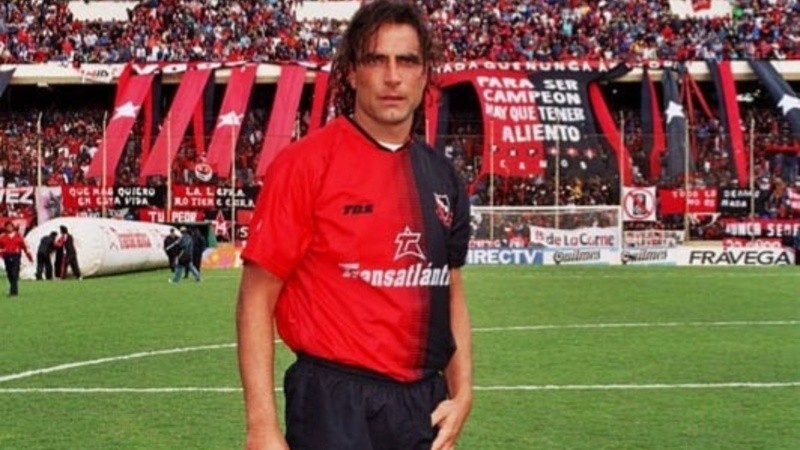Esnáider pasó por Newell's en 2005, al año siguiente del título conseguido en el Apertura 2004.