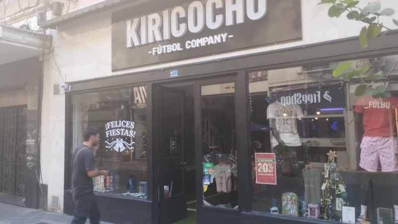 &nbsp;El local que sufrió el robo este jueves.