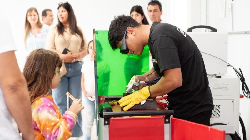 General Lagos está protagonizando transformaciones concretas en la vida de jóvenes, emprendedores e industrias del corredor sur santafesino.&nbsp;