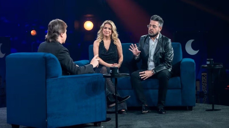 Marina Calabró y Rolando Barbano junto a Dante Guebel.