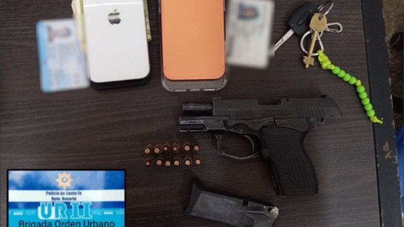 El arma que fue incautada en el procedimiento policial.