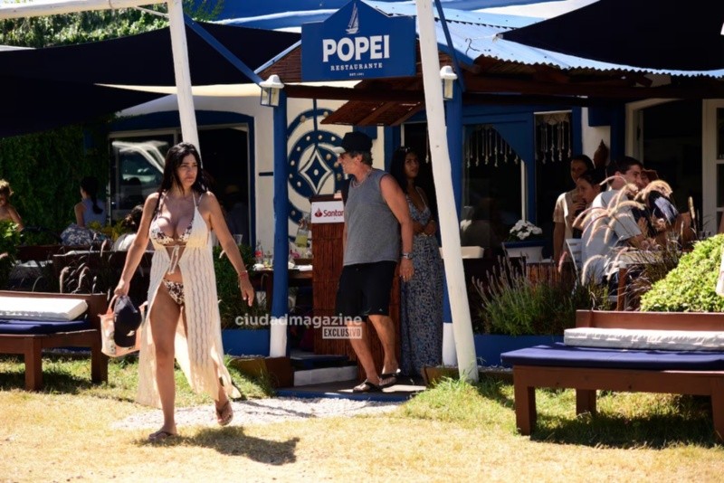 &nbsp;Peretti y su novia saliendo del restaurante en José Ignacio