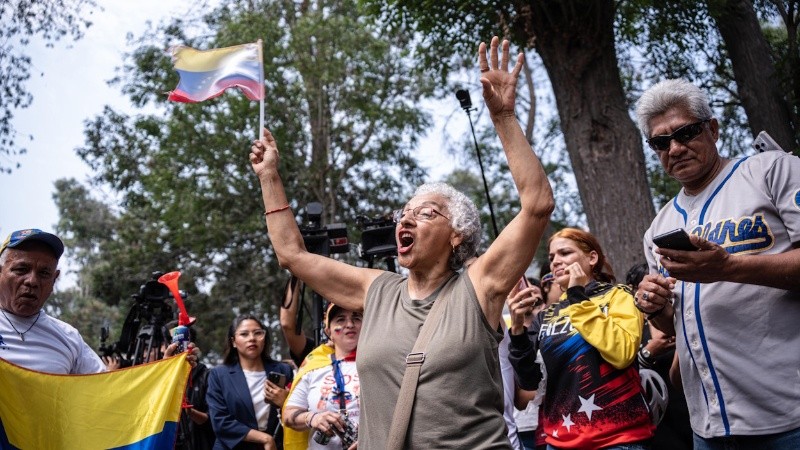 &nbsp;Venezolanos celebraron la detención de Maduro en distintos paises (EFE.
