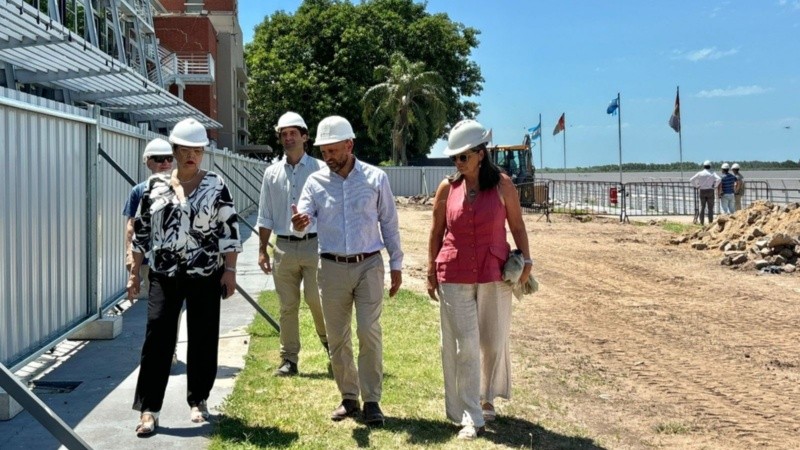 &nbsp;Una recorrida por los muelles en remodelación. (Gobernación)