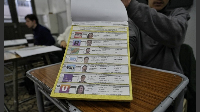 Actualmente Santa Fe tiene cinco boletas únicas: una por categoría. La idea es reducirlas a dos o tres.