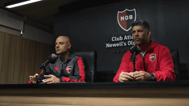 Orsi Gómez en conferencia de prensa.