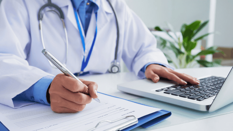 Las bajas forman parte del programa de depuración.