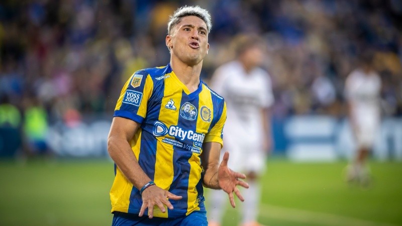 Alejo Véliz jugará al menos hasta junio en Central: estará en la primera etapa de la Libertadores. (Fotobaires)