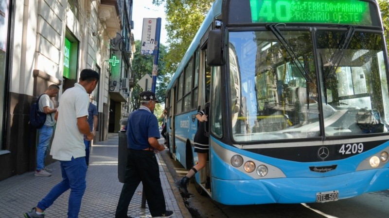 El boleto de colectivo en Rosario cuesta $1.580 desde agosto del 2025.