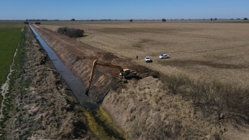  De las 365 localidades de la provincia, se identificaron 100 con mayor nivel de riesgo: actualmente, 65 cuentan con obras ejecutadas o en ejecución y 34 tienen proyectos en evaluación.&nbsp;