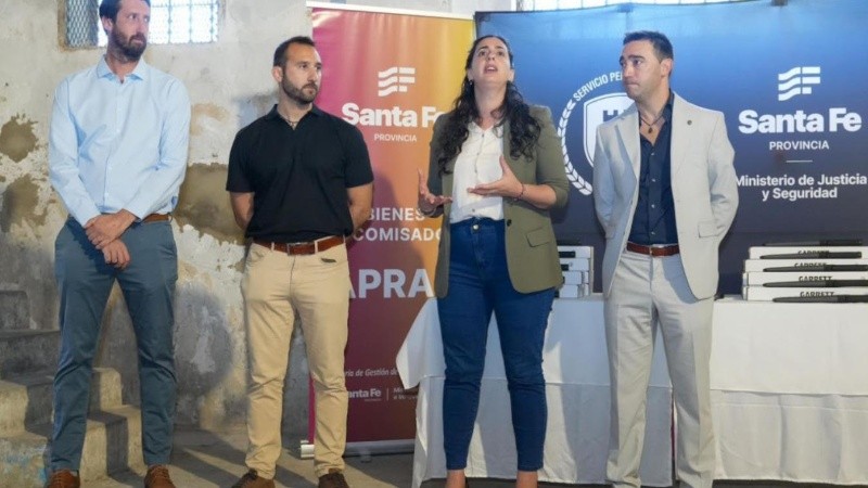El Gobierno provincial presentó las nuevas paletas durante una conferencia de prensa en la Unidad Penitenciaria N°2 de Las Flores.