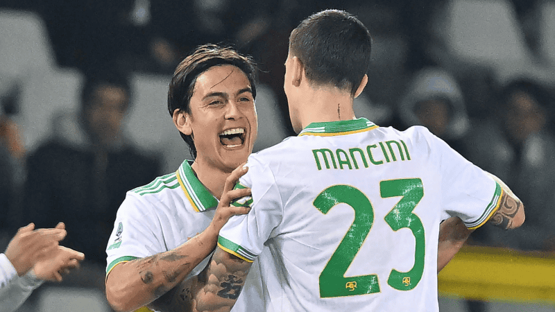 Dybala volvió a brillar en la -Serie A. (EFE)