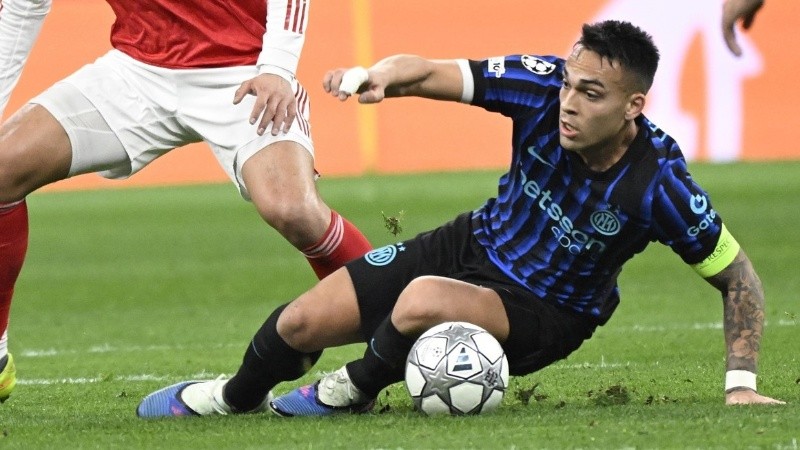 Lautaro aportó peso ofensivo y sacrificio pero no alcanzó. (EFE)