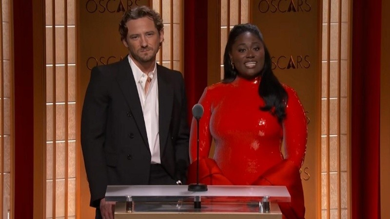 Danielle Brooks y Lewis Pullman presentaron la nominaciones a los Premios Oscar 2026.