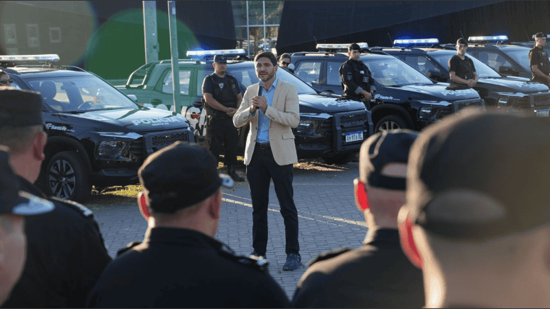 Pullaro se consolida como el dirigente mejor valorado en la provincia.