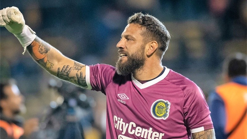 Fatu Broun vuelve al arco auriazul en esta Copa Argentina.