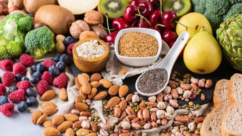 La forma en que se eligen los alimentos resulta mucho más importante que la cantidad de macronutrientes.