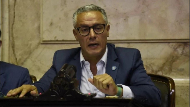 Núñez tiene mandato hasta 2027.