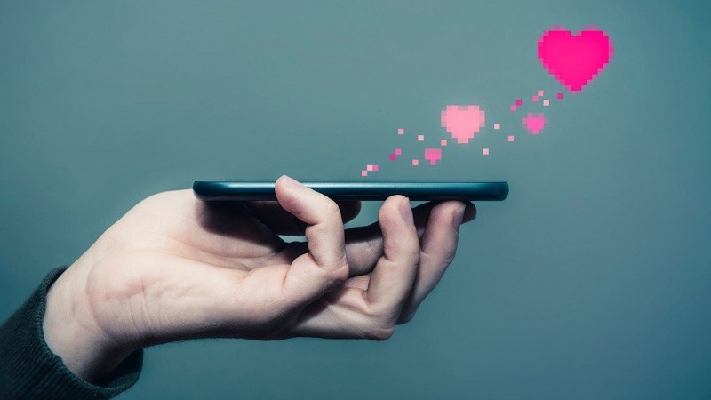 Cómo funciona Date Drop, la aplicación de citas que crece entre universitarios y apuesta por los vínculos reales.