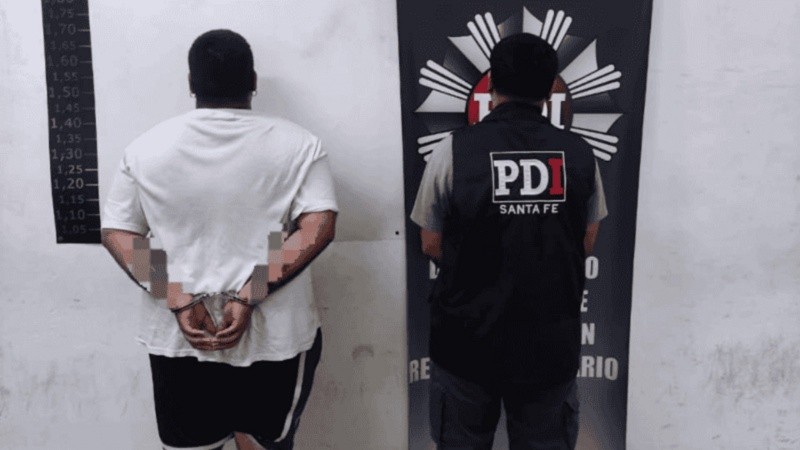 El sospechoso detenido posee antecedentes.