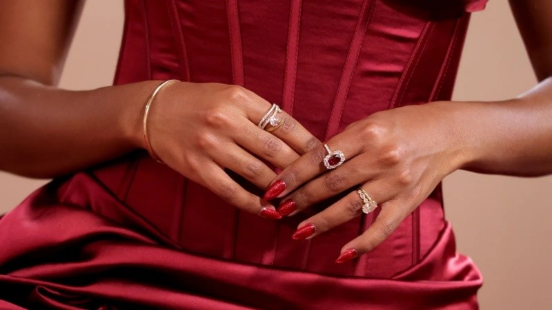 Según las tradiciones del Feng Shui y la astrología china, los colores transmiten vibraciones que pueden influir en la energía personal.