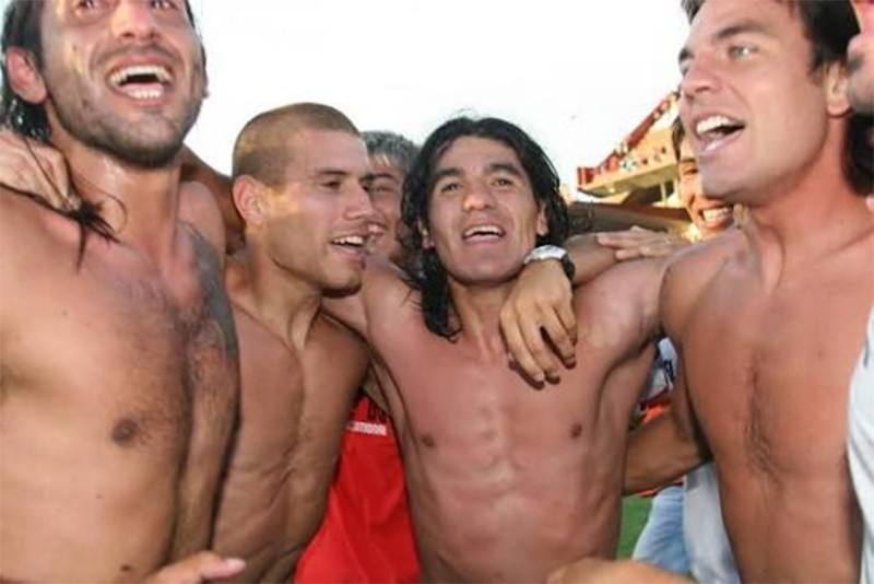 Zapata, Re, Ortega y Rosada en otro recuerdo leproso. 