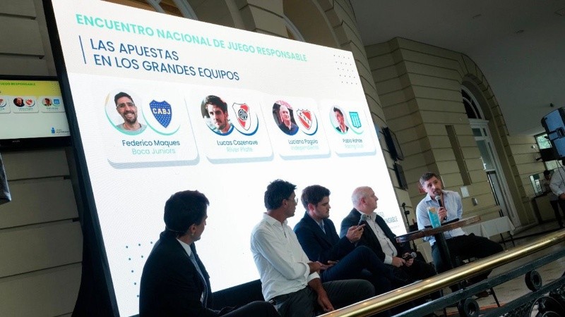 Se llevó a cabo un debate por el Día Internacional del Juego Responsable.