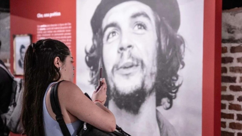 Una postal de la muestra 