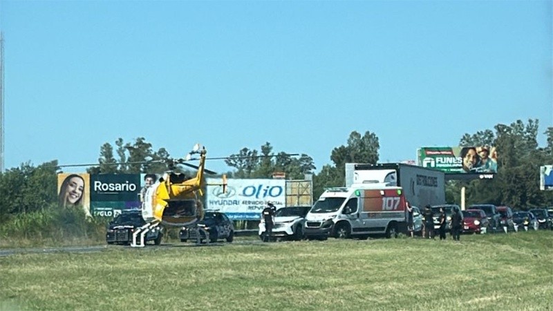 El siniestro dejó un montón de autos parados sobre la calzada.