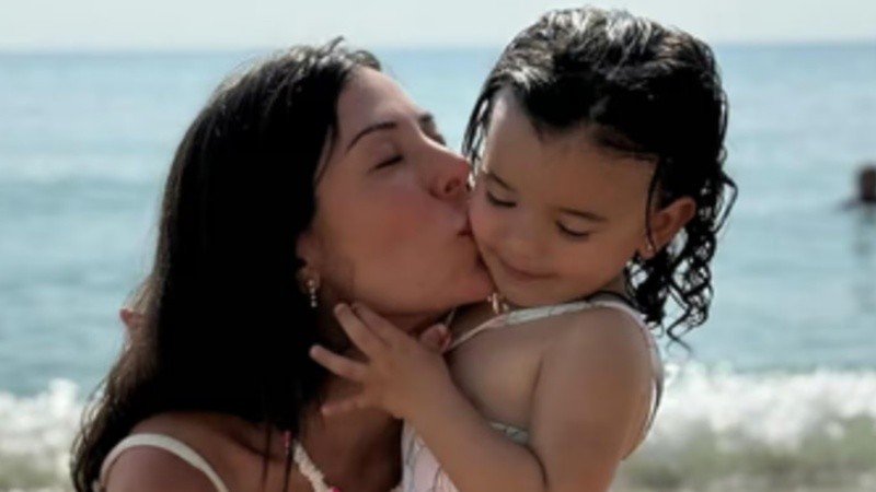 La conductora contó que debe operar a su hija